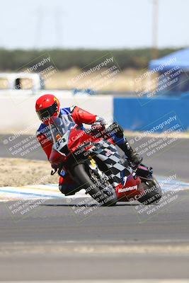 media/Jul-19-2025-TrackDaz (Sat) [[ff1509a44a]]/A Group/12pm (Turn 1)/